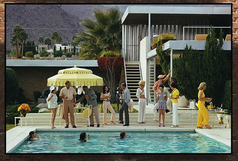 Retro Poolside Host lüks yaşam - Luxury Lifestyle Picture incelemesi ve fiyatı