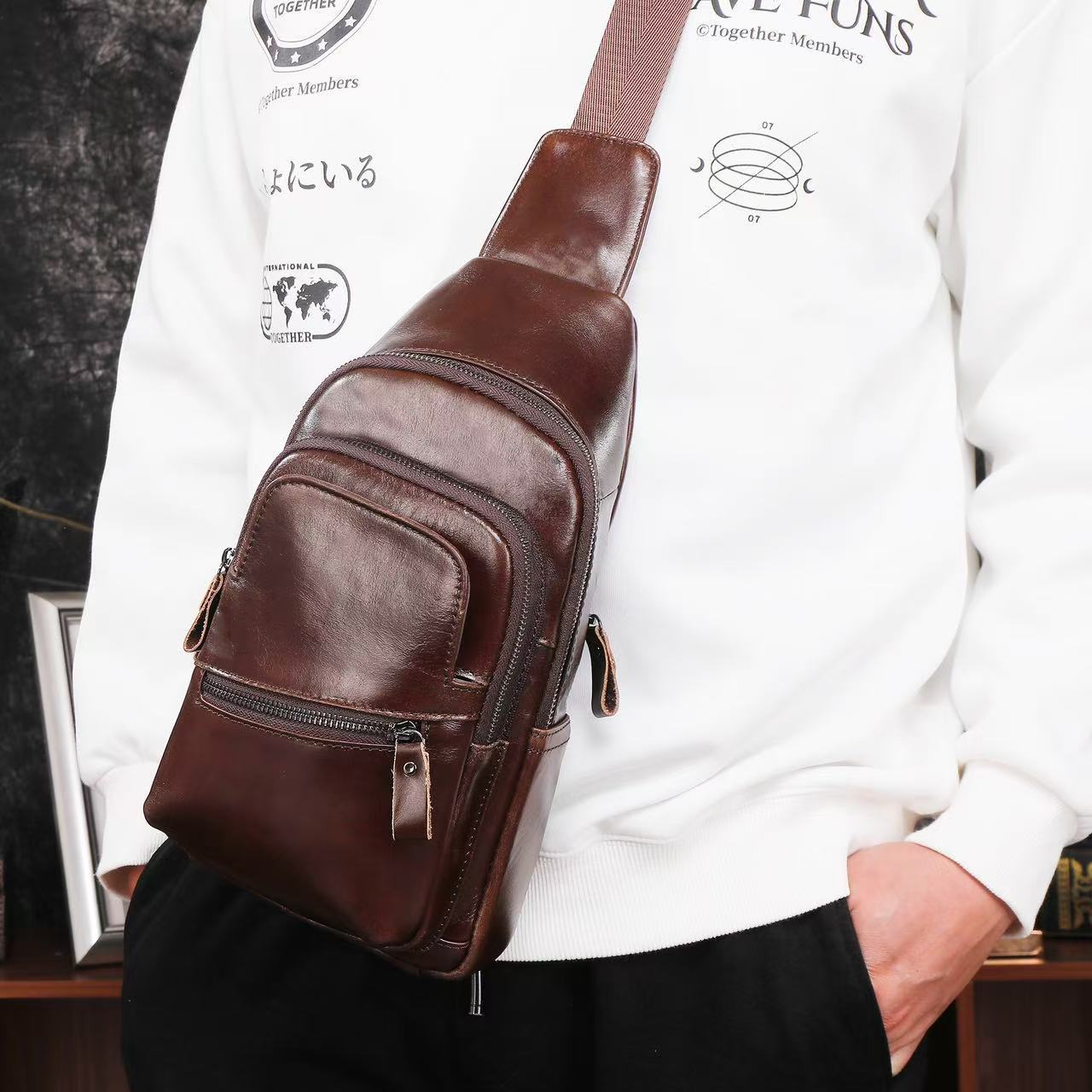Erkekler İçin Hakiki Deri Göğü - Luxury Lifestyle Pack incelemesi ve fiyatı